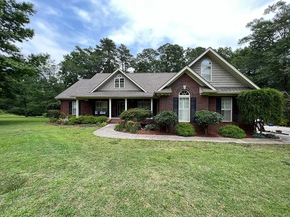 111 Smith Ln, Boaz, AL 35956