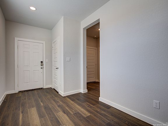 3rd image of 14555 Emerio Drive