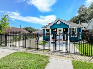 3828 Garrow St, Houston, TX 77003