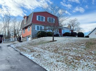 89 Hackensack Heights Rd, Wappingers Falls, NY 12590