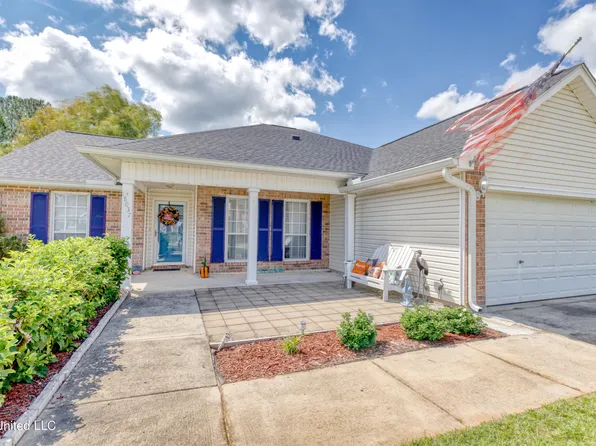 18037 Cypress Pointe Dr, Gulfport, MS 39503