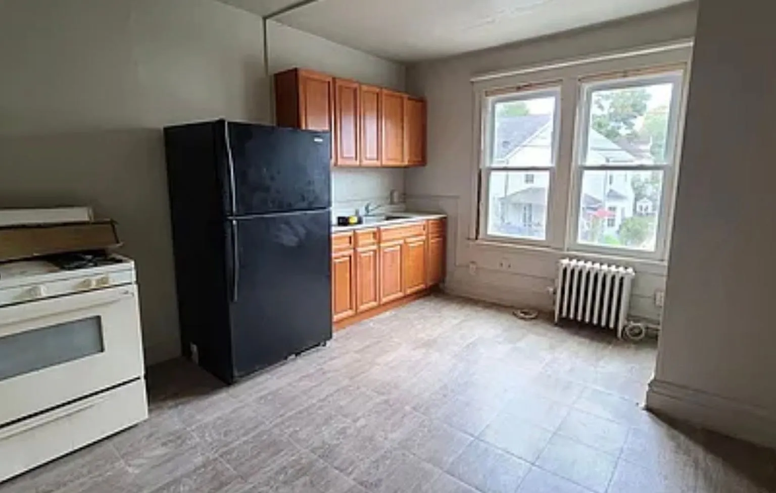 109 Foster Street — Photo 3