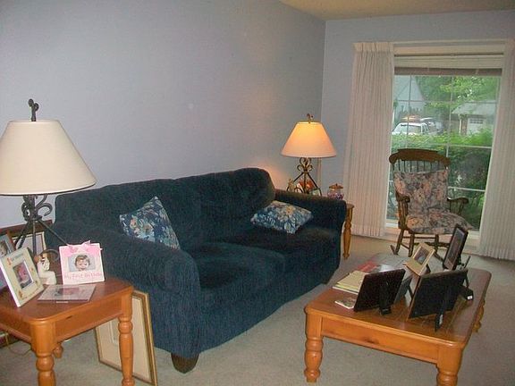 5th image of 15028 Hale Dr