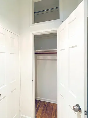 Rented by City Connections Realty | media 11