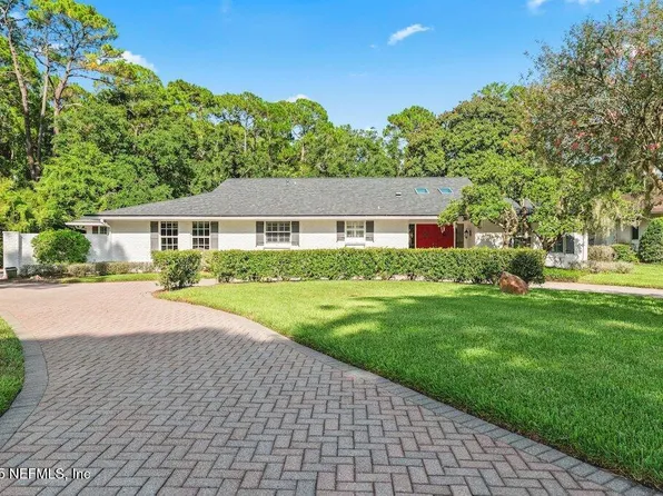 10127 GOLF CLUB Drive, Jacksonville, FL 32256