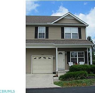 3rd image of 1169 Park Dr