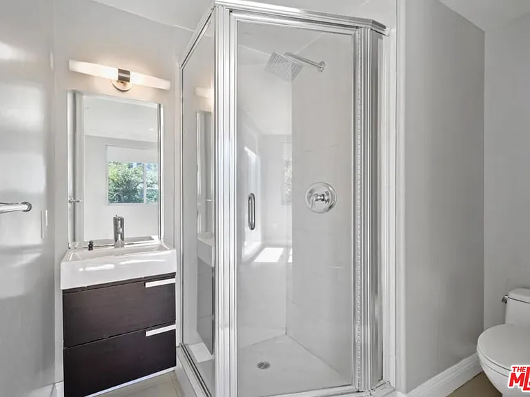 1283 Havenhurst Dr #101 — Photo 17
