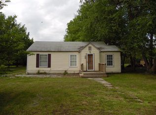202 E Naught St, Scammon, KS 66773