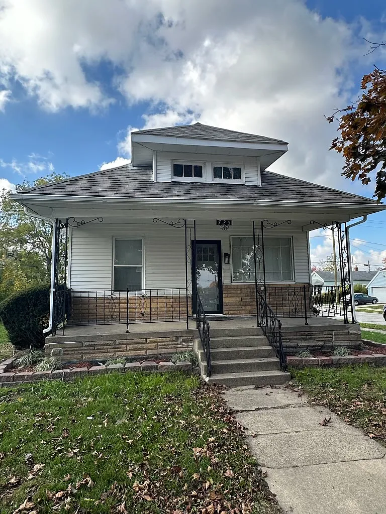 2 bed, 972 sqft, $1,250 — Photo 1