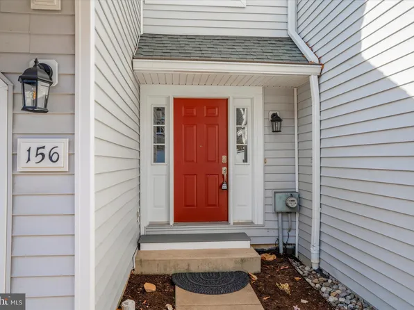 156 S Orchard Ave, Kennett Square, PA 19348