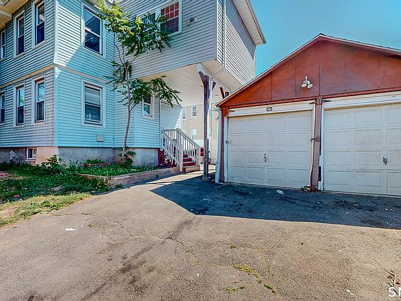 2nd image of 107 Fairview Avenue
