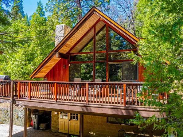 1163 Silvertip Ln, Fish Camp, CA 93623