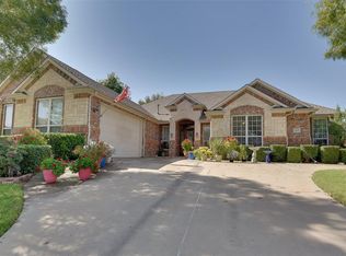 6909 Bradford Estates Dr, Sachse, TX 75048