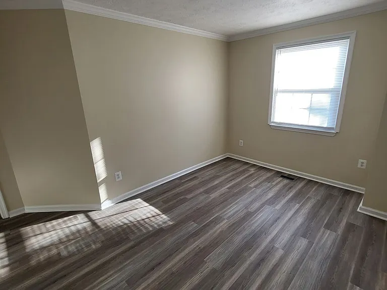 26 Sylvan Park Ct — Photo 33
