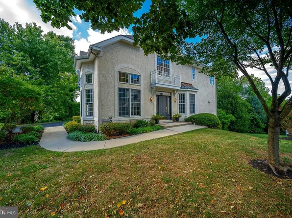 1022 Riverview Ln, Conshohocken, PA 19428