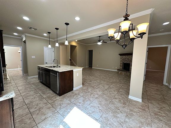 5th image of 106 Shetland Ln #106