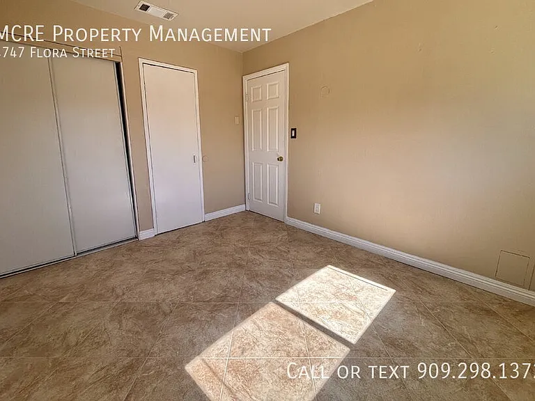 4747 Flora St — Photo 18