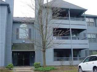 1005 Woodhaven Dr #5, Edison, NJ