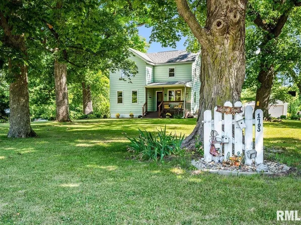 1703 Bloomington Rd, East Peoria, IL 61611