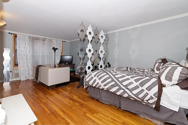 Rented by Coldwell Banker Mid Plaza Real Estate | media 5