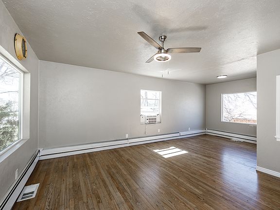 4th image of 728 N Meade Ave #A