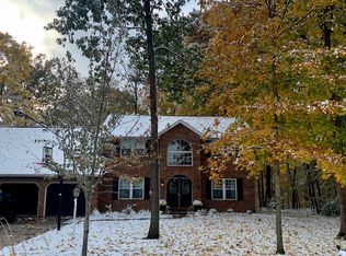 154 Maple Ridge Dr, Morton, IL 61550