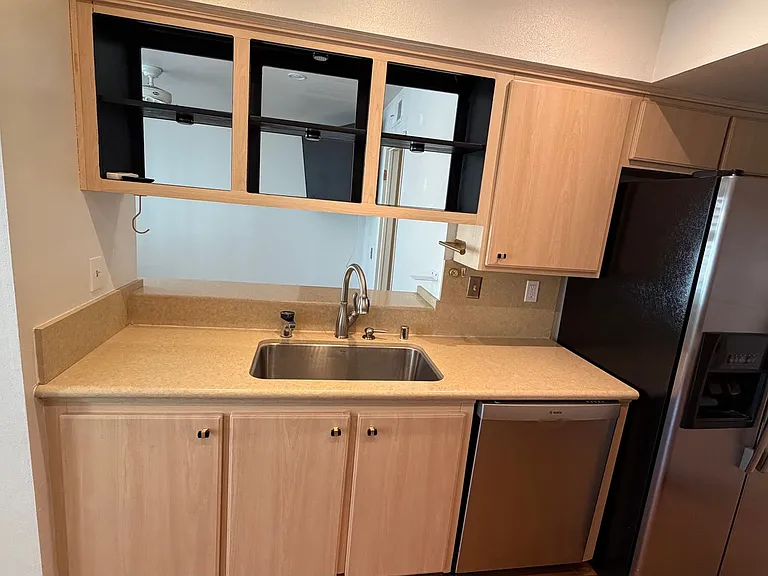 4173 Colfax Ave #I — Photo 41