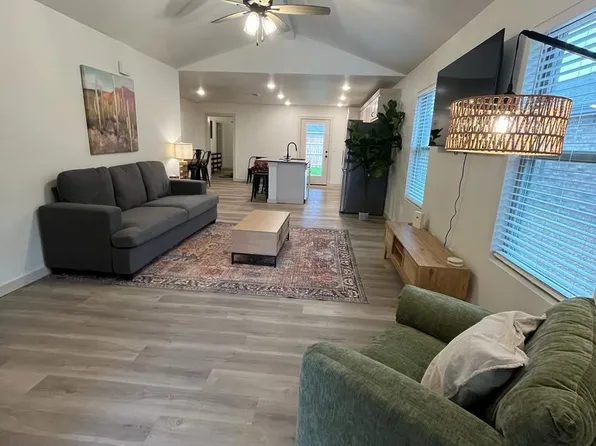 7701 Date Ave, Lubbock, TX 79404
