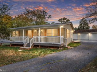 372 Baker Rd, Martinsburg, WV 25405