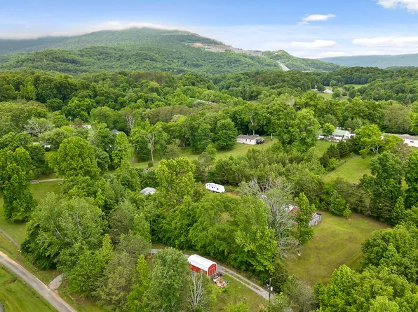 78 Dora Dr, Wildwood, GA 30757