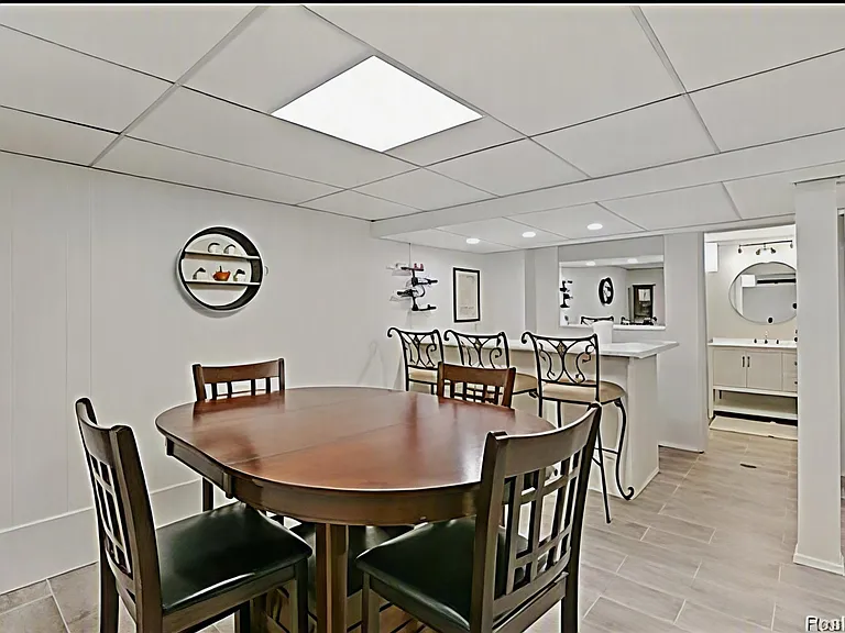 Finished Basement (dining area)

*Please note: Home is rented unfurnished*