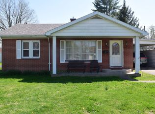 306 E Missouri St, Oblong, IL 62449