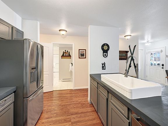 3rd image of 233 Pelican Circle UNIT 1509