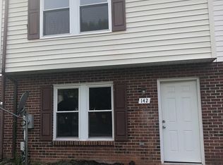 142 Carnival Dr, Taneytown, MD