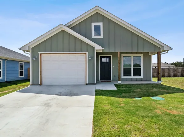 2314 Creekview Dr, Granbury, TX 76048