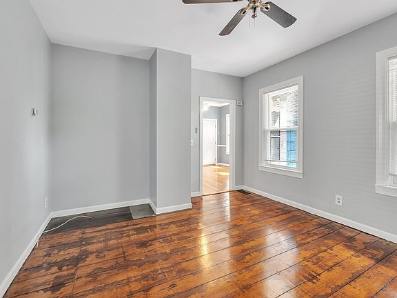 5th image of 28 Institute St