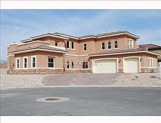 5th image of 1711 S Tioga Way