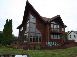 136 Duryeas Point, Michigan Center, MI 49254