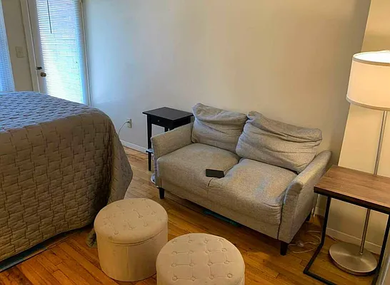 Rented by City Connections Realty | media 12