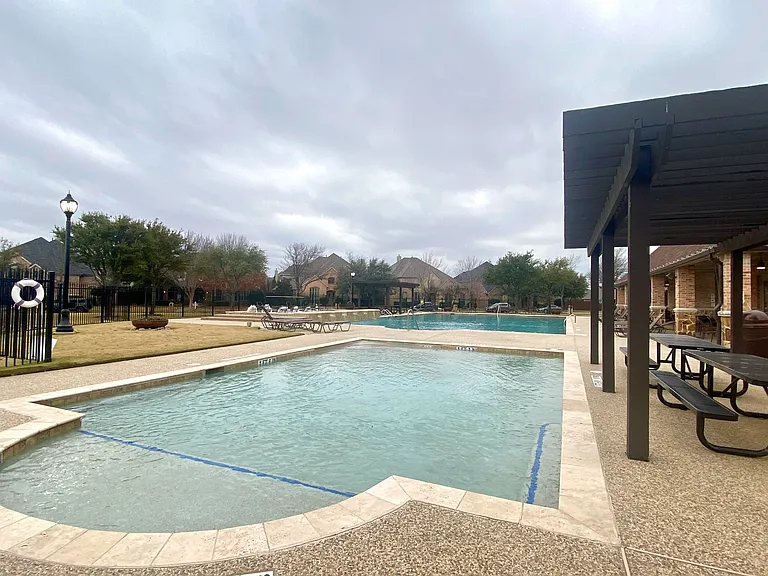 11563 Avondale Dr — Photo 18