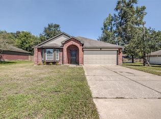 25817 Walnut Ln, Splendora, TX 77372