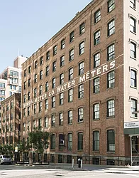 81 Washington Street in DUMBO