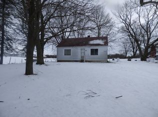 5463 Old Pipestone Rd, Eau Claire, MI 49111