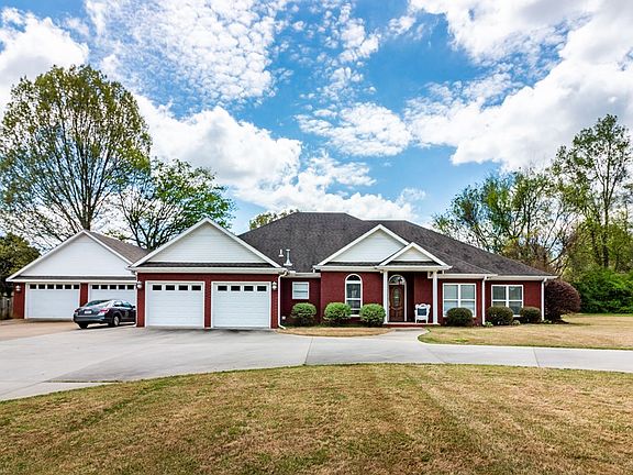 3rd image of 60 Oakview Dr