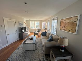 138F High St #6, Newburyport, MA 01950