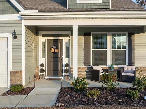 5th image of 1812 Stackhouse Drive