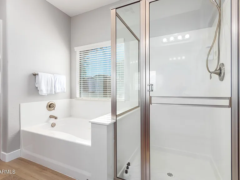 2695 E Rakestraw Ln — Photo 27