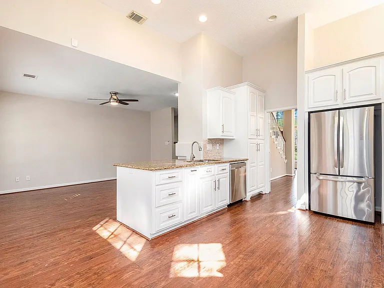 15 Larks Aire Pl — Photo 15