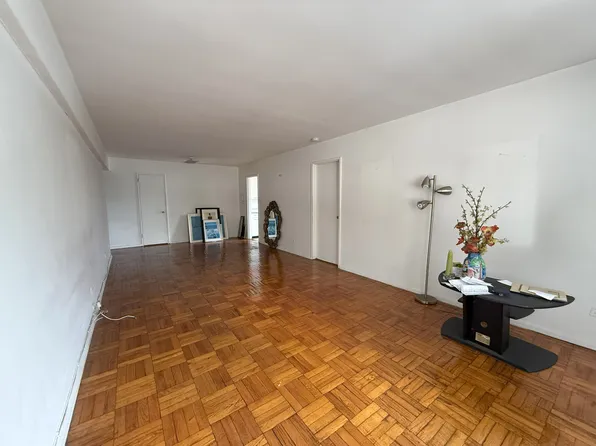 63-11 Queens Boulevard B23 image 2 of 5