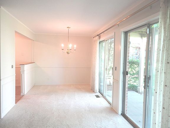 4th image of 2402 Mallow Ct Unit W1